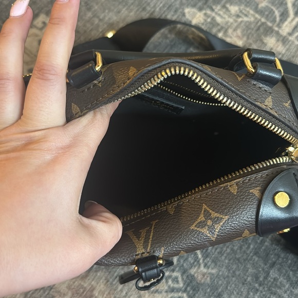 Louis Vuitton Petite Malle Souple - Picture 2 of 2